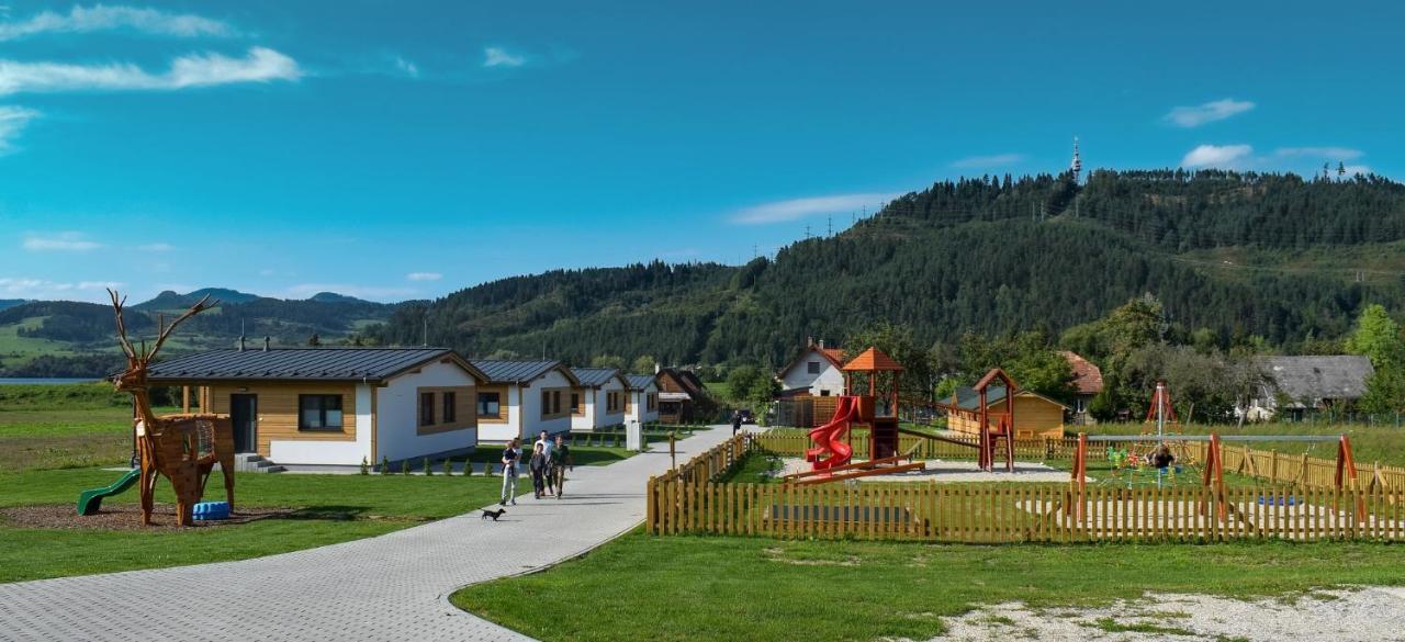 Rezort Zvernica Vlachy - Family & Fun Kültér fotó