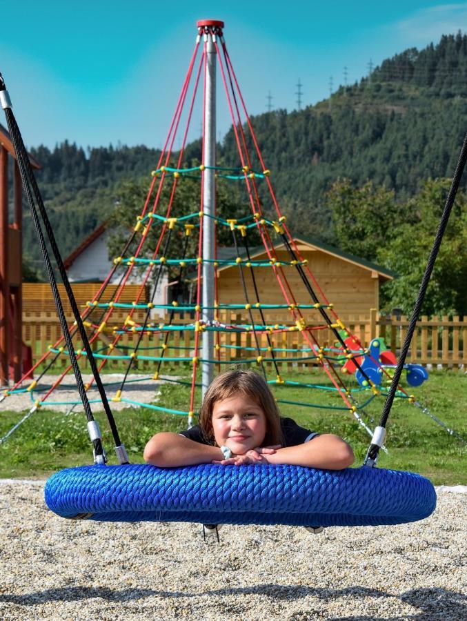 Rezort Zvernica Vlachy - Family & Fun Kültér fotó
